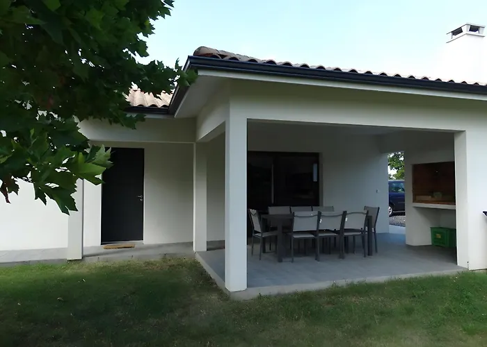 Basmatho Vakantiehuis Yvrac